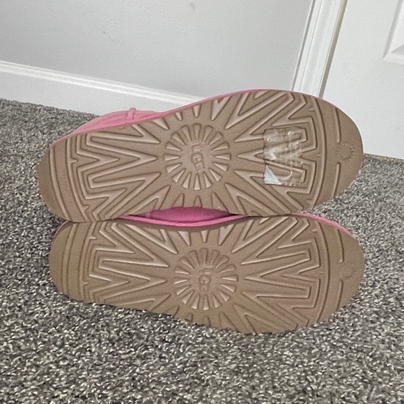 UGG Boots Pink - Picture 8 of 10